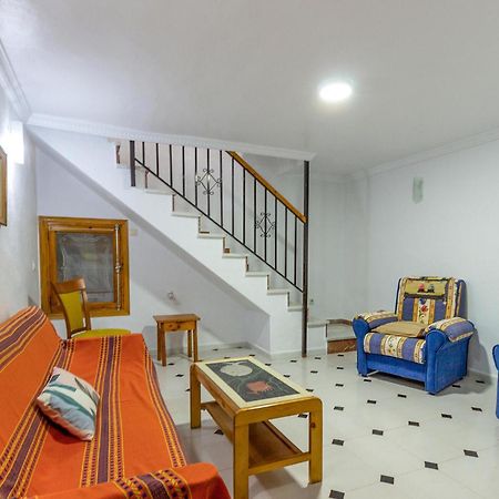 2 Bedroom Awesome Home In Santa Pola Exteriér fotografie