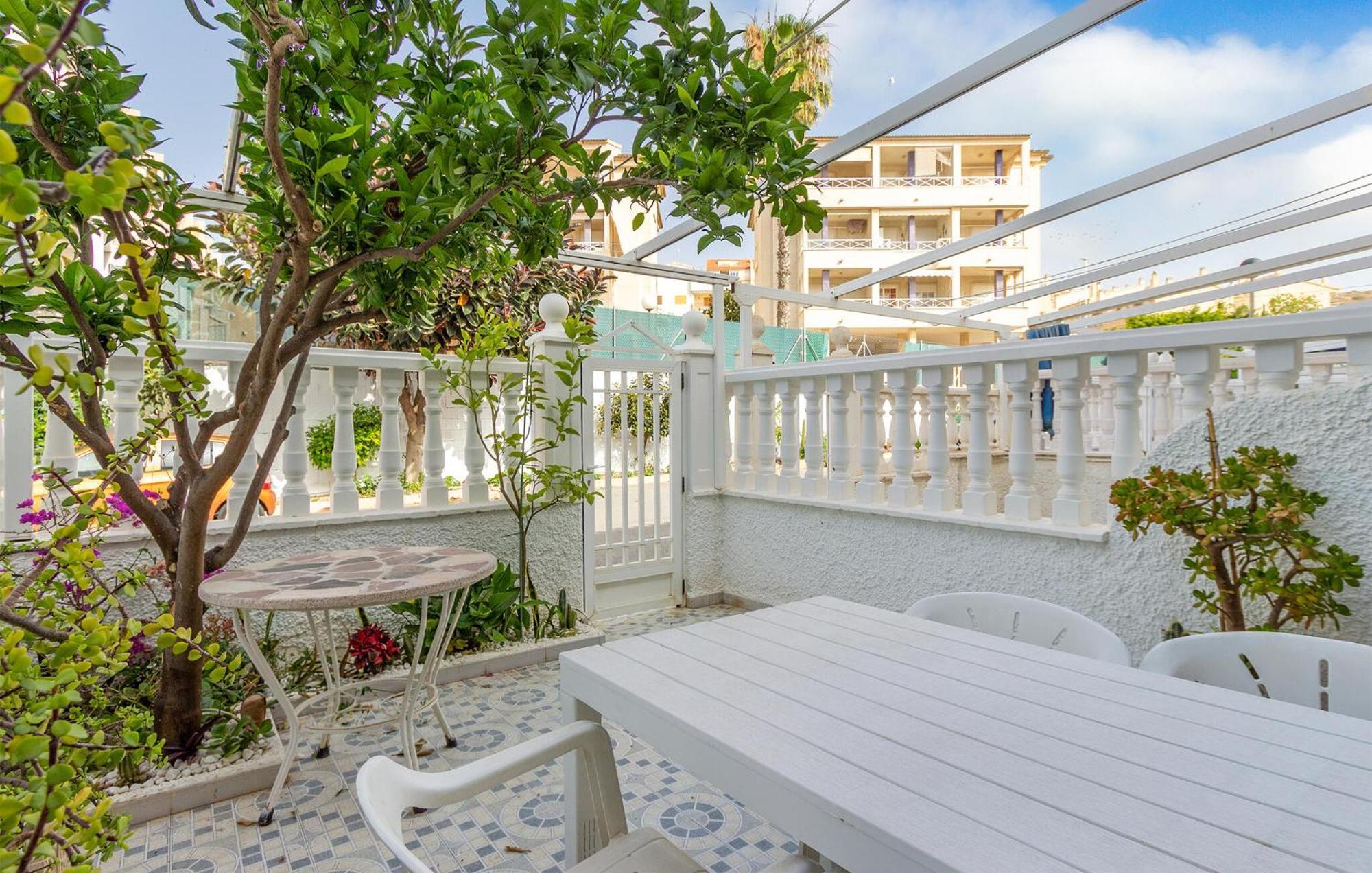 2 Bedroom Awesome Home In Santa Pola Exteriér fotografie